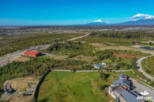 Parcelas cerca de Puerto Montt. Altos del valle. Parcelas de 2 há en el límite urbano